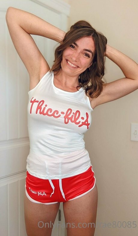 rae80085 onlyfans strip