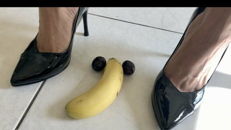 shower threesome onlyfans free naked portrayal