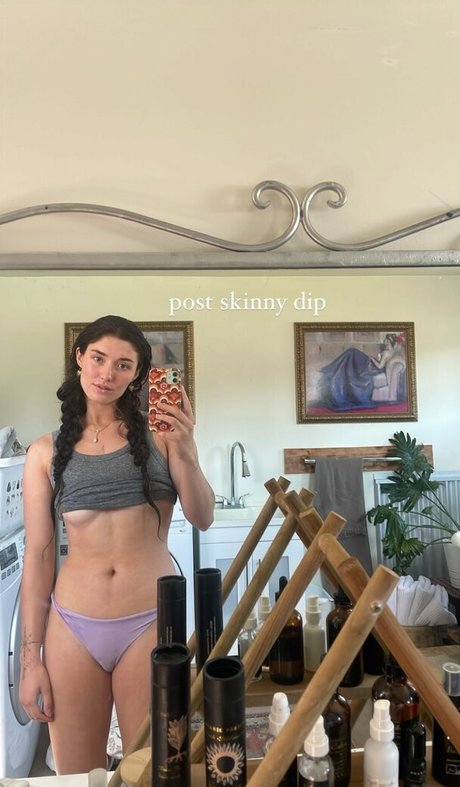 cowgirlbrooklyn onlyfans topless