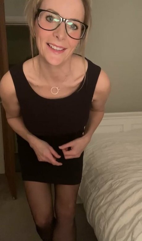 latina mom onlyfans best negative