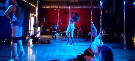 Hallee Hirsh onlyfans sextape