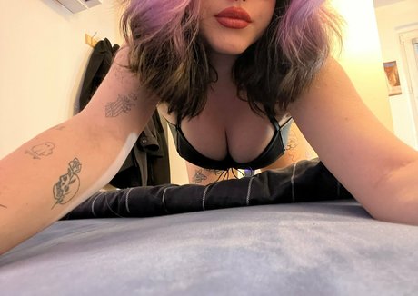 miniasuna only fans free