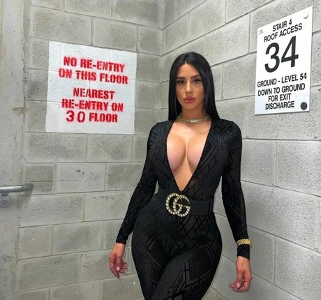 Jasleen Brar onlyfans leaked xxx