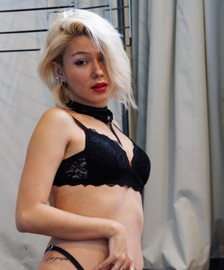 Lulaconst0 nude leak onlyfans