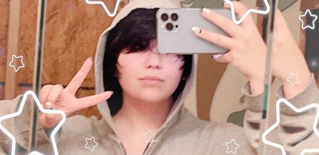 saturnsssecret boobs onlyfans