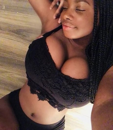 Itstaviaa onlyfans porn nude