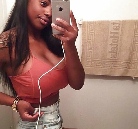 Itstaviaa onlyfans porn leaks