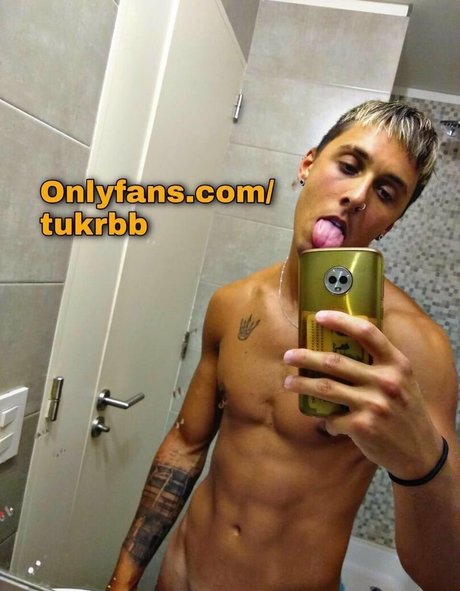 gay muscle onlyfans pornographic scan