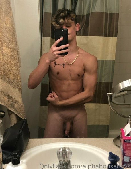 alphahouseboys onlyfans nude leaks