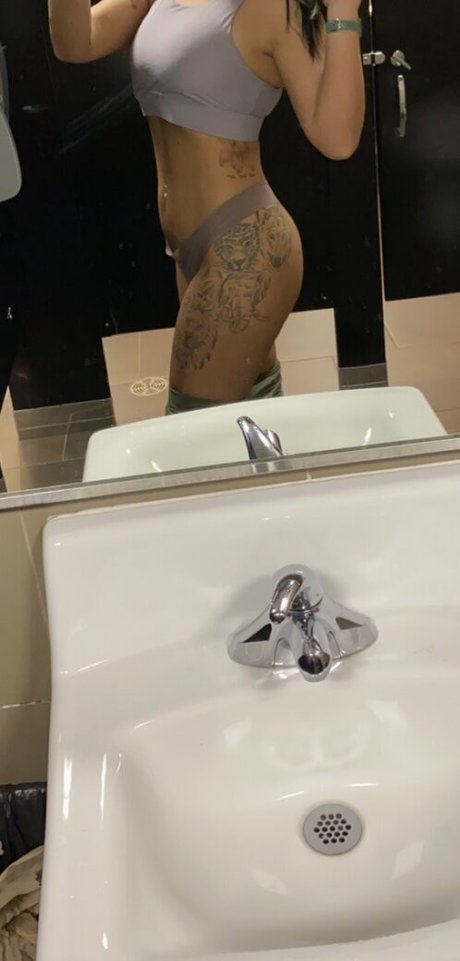 a belle onlyfans leaks nude