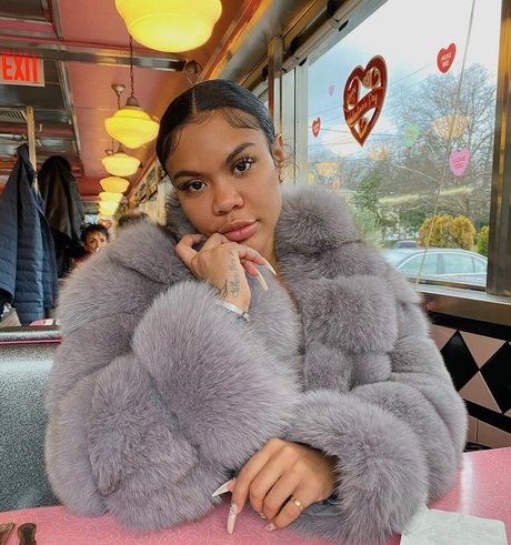 Chinese Kitty onlyfans model