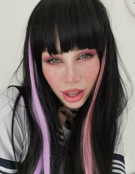 elenahug xxx onlyfans