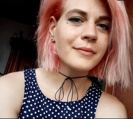 Caroline Haas onlyfans leak fuck