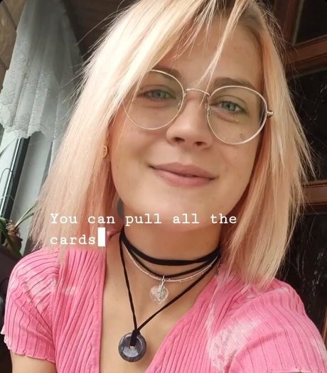 Caroline Haas nsfw onlyfans