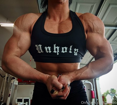 Angela Yeo fans only