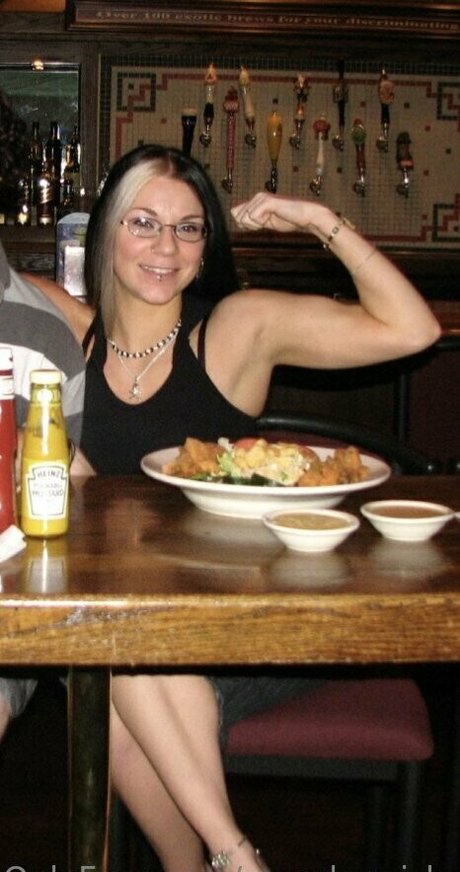 Angela Yeo onlyfans nudes leaks