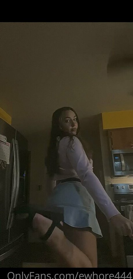 ewhore444 nudes onlyfans leak