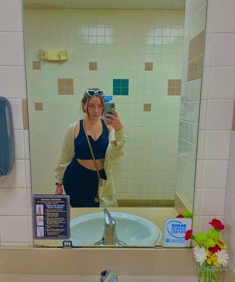 ewhore444 onlyfans pics