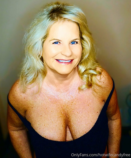 hotwifecandyfree leaked onlyfans sex tape