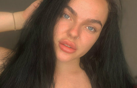 saggy tits onlyfans hot nude plate