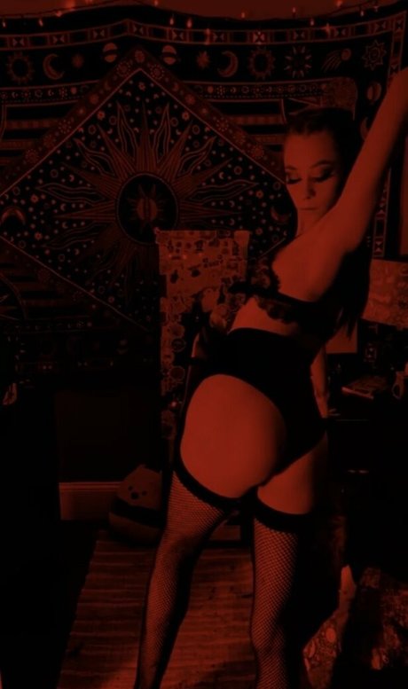 shadesofshay Profile image