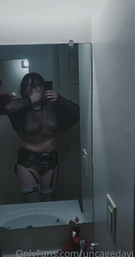uncagedavi nude porn onlyfans