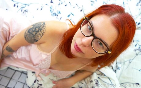 kate utopia sg onlyfans star