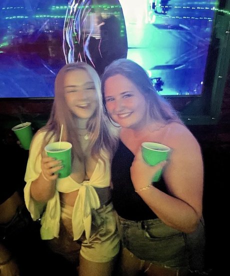 Marina Brooks onlyfans nudes leaks