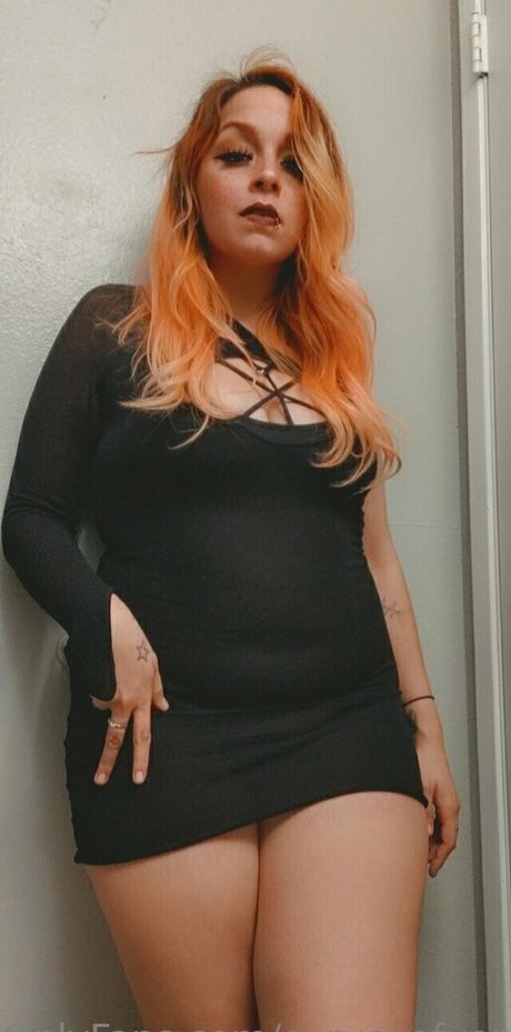 curvesofvenus onlyfans photos