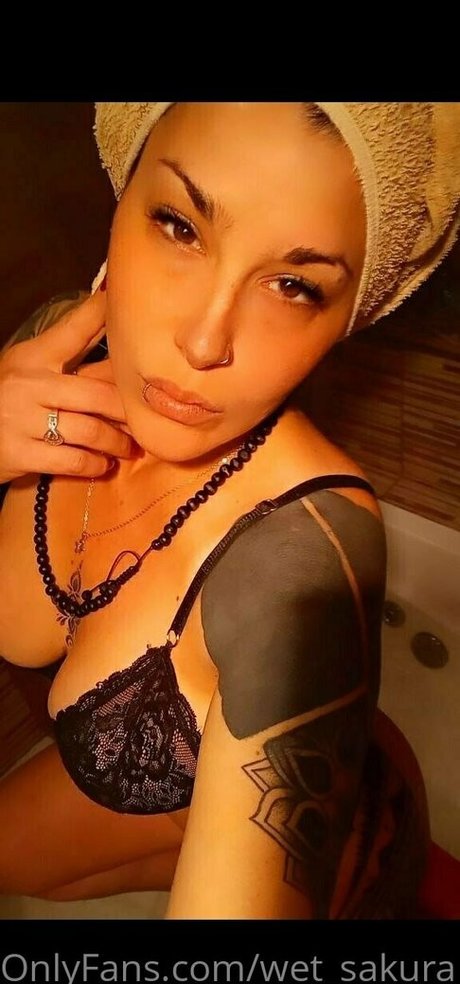 wet sakura leaked onlyfans nudes