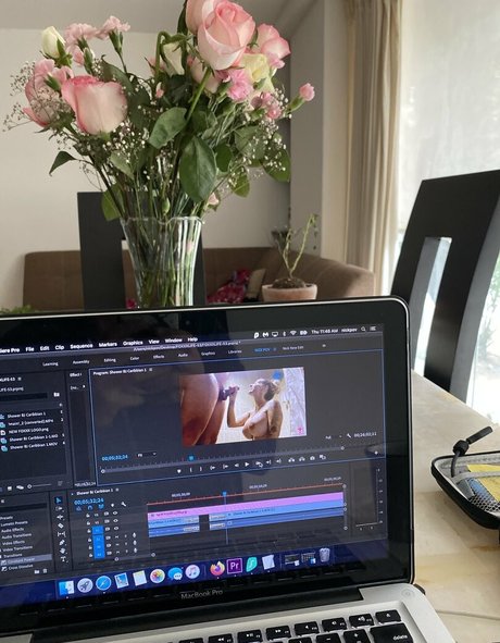 pawg trans onlyfans free sex picture