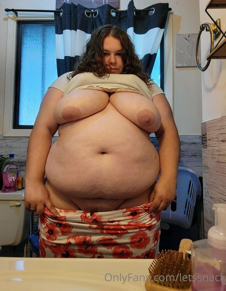 letssnack onlyfans pics nude