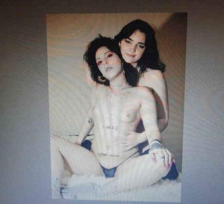 virginitysmiles onlyfans leaked photos