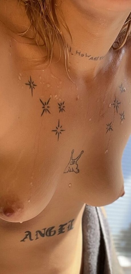 virginitysmiles nude leaks onlyfans