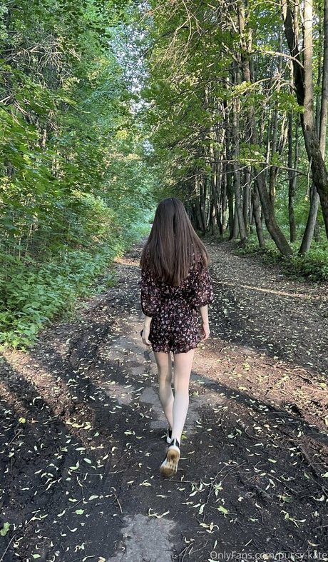 katewank only fans pictures