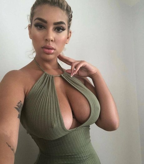 Annamariesarai nude leaked onlyfans