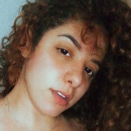 Isa Ferraz naked onlyfans pics