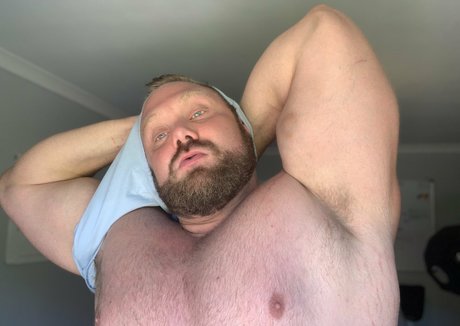 hugeandhung only fans content