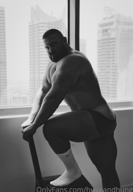 hugeandhung leaked onlyfans sextape