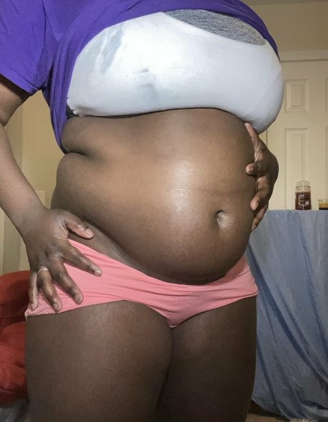 izzy back again  visuals