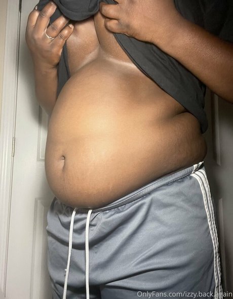 izzy back again onlyfans nudes
