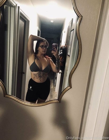 rosalinafree onlyfans content leaked