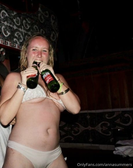 asian brunette onlyfans adult scene