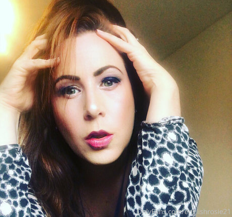 englishrosie21 onlyfans nude leaked