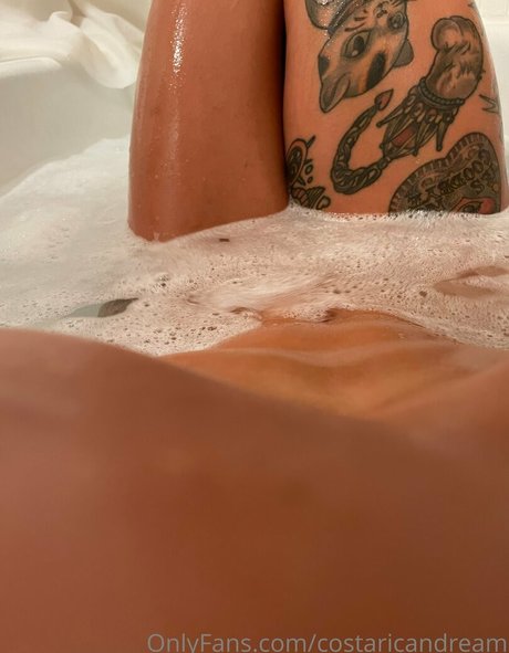 costaricandream onlyfans leak new