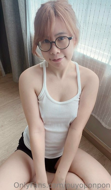 puyoponpon onlyfans model