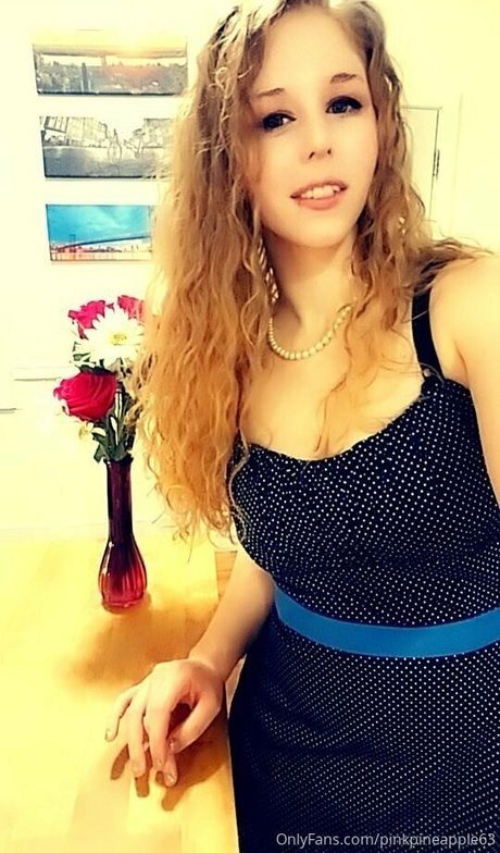 pinkpineapple63 onlyfans nudes porn