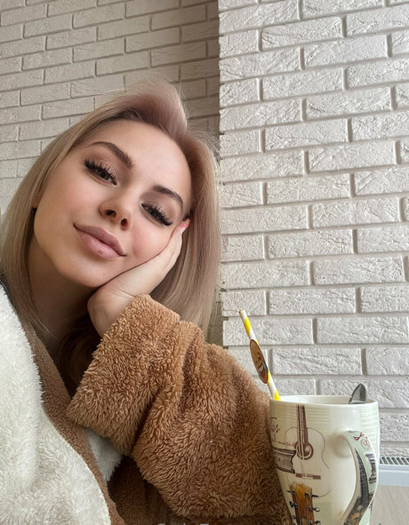 mmelaniee onlyfans leams