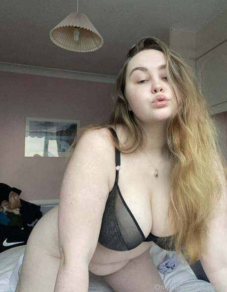 kasxxxx leaked onlyfans pics