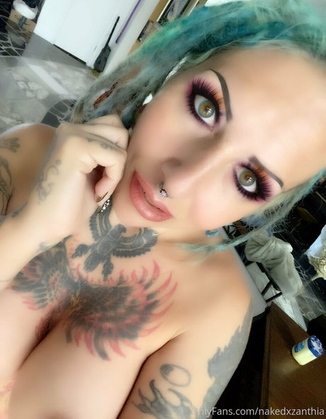 nakedxzanthia onlyfans nude
